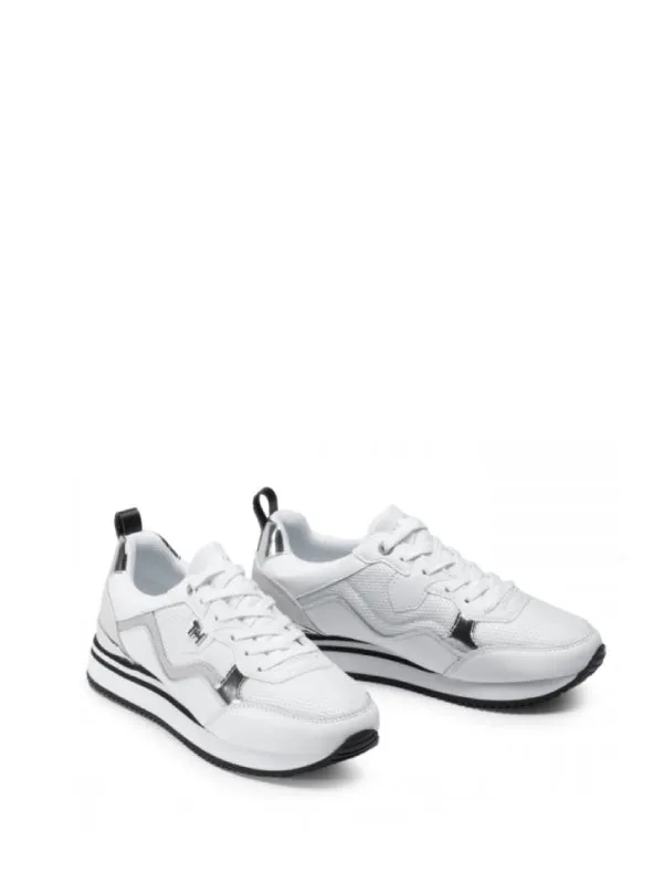 Feminine Active City Sneaker