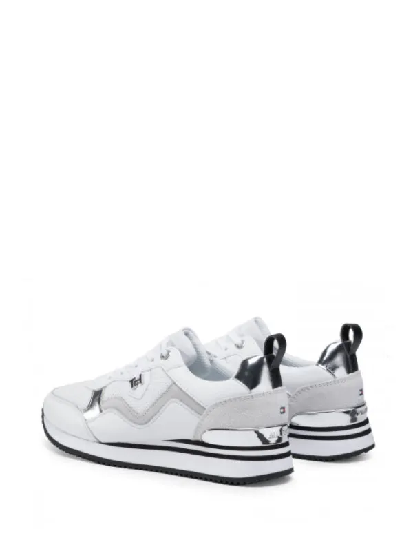 Feminine Active City Sneaker