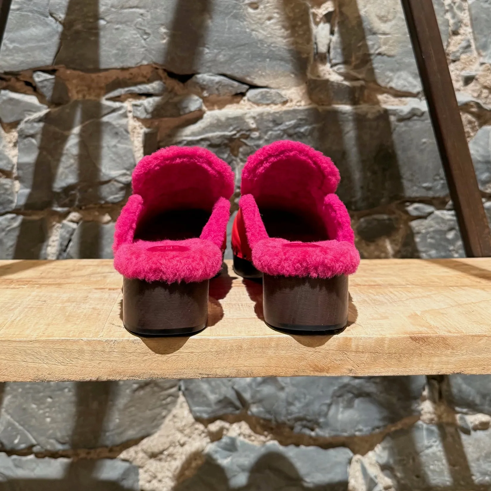 Hermès Red Leather Fuschia Shearling Carlotta Clogs