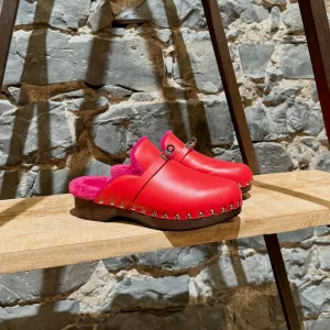 Hermès Red Leather Fuschia Shearling Carlotta Clogs