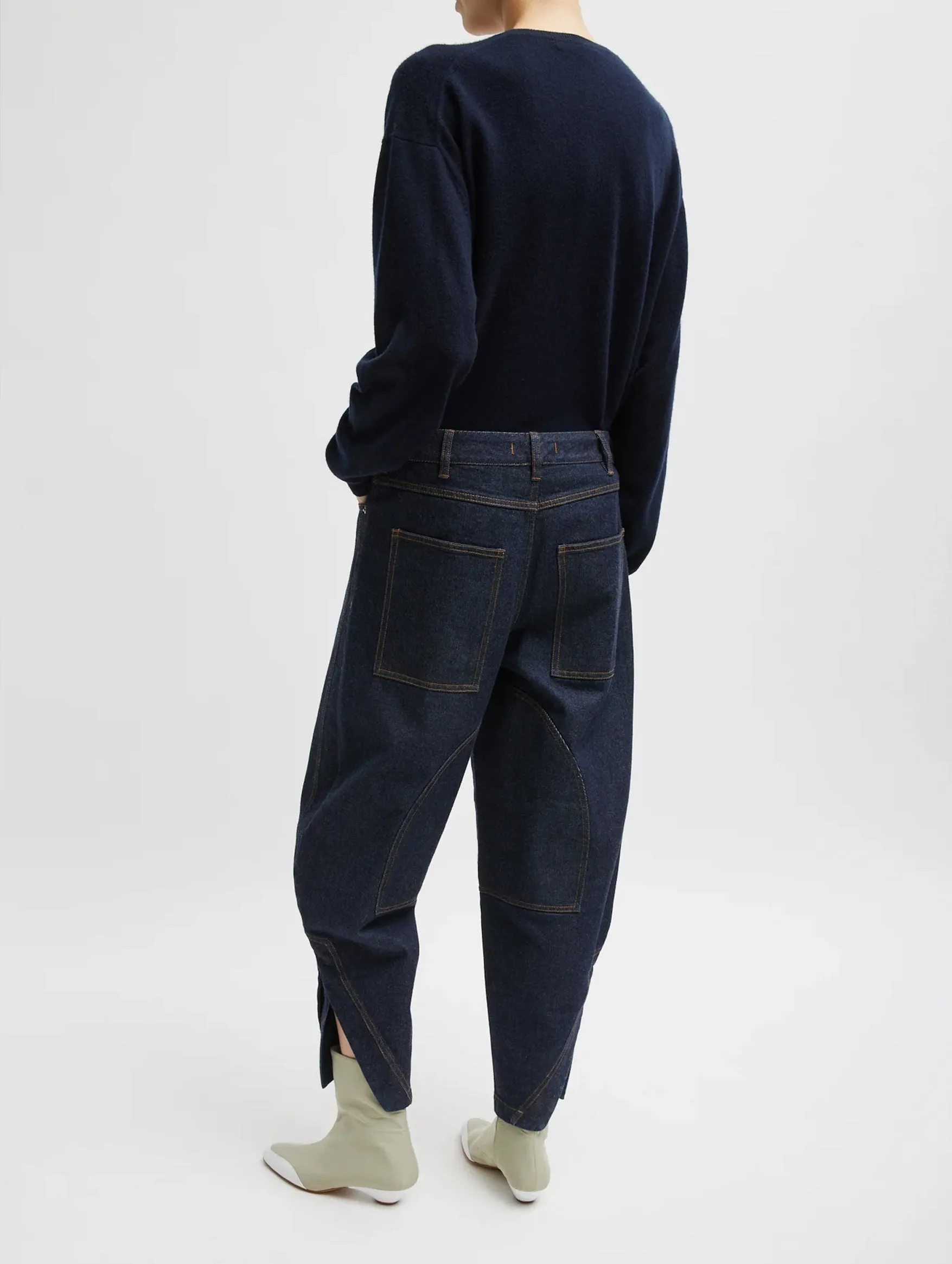 Short Earl Jean in Indigo Denim