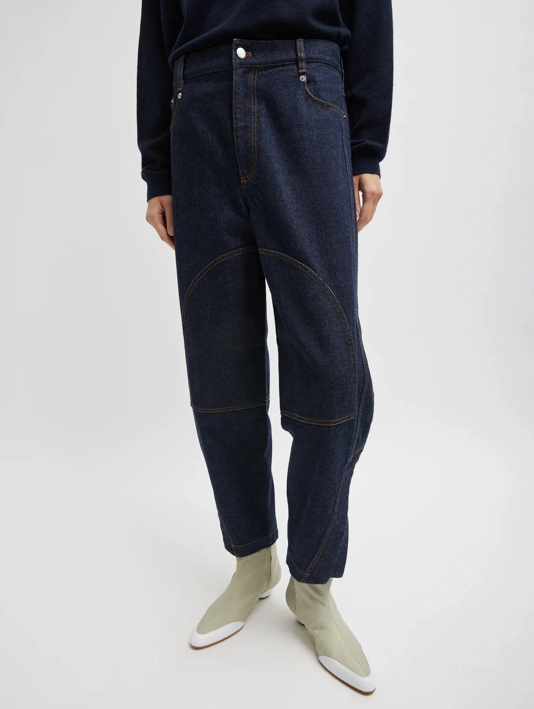 Short Earl Jean in Indigo Denim