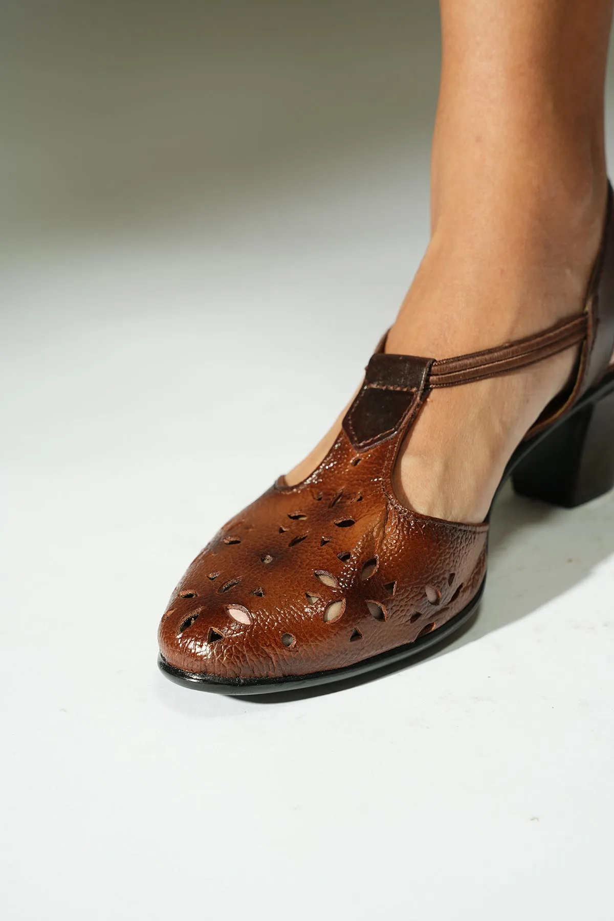 Versatile posh heels