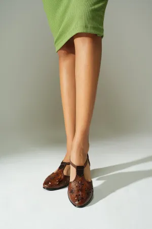 Versatile posh heels