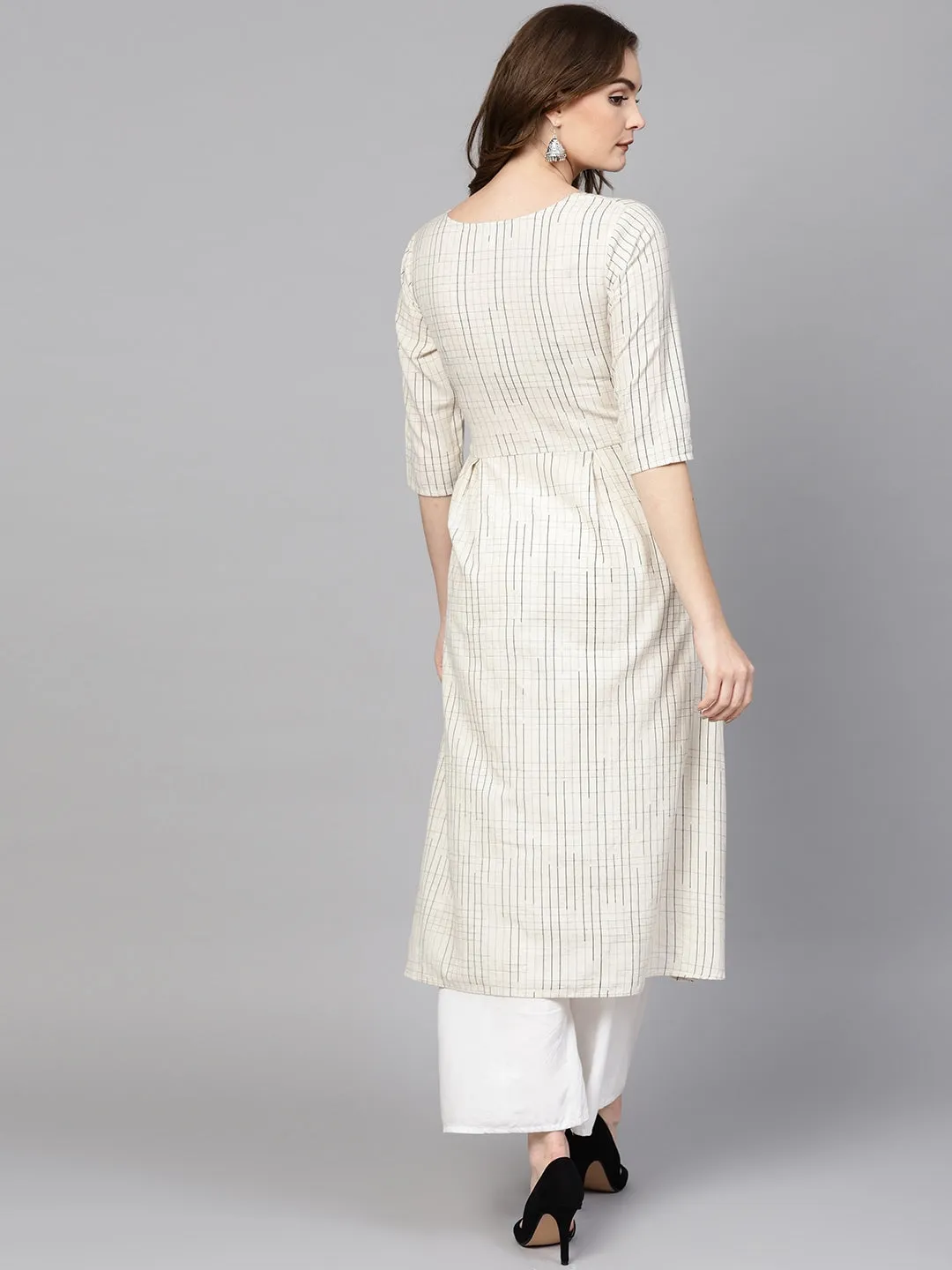 Women Off-White & Black A-Line Kurta