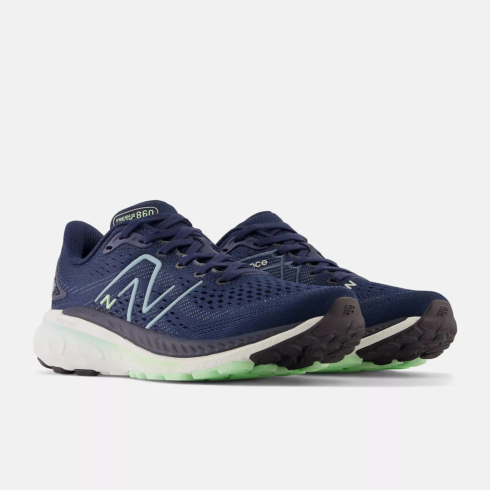 Women's New Balance 860v13
